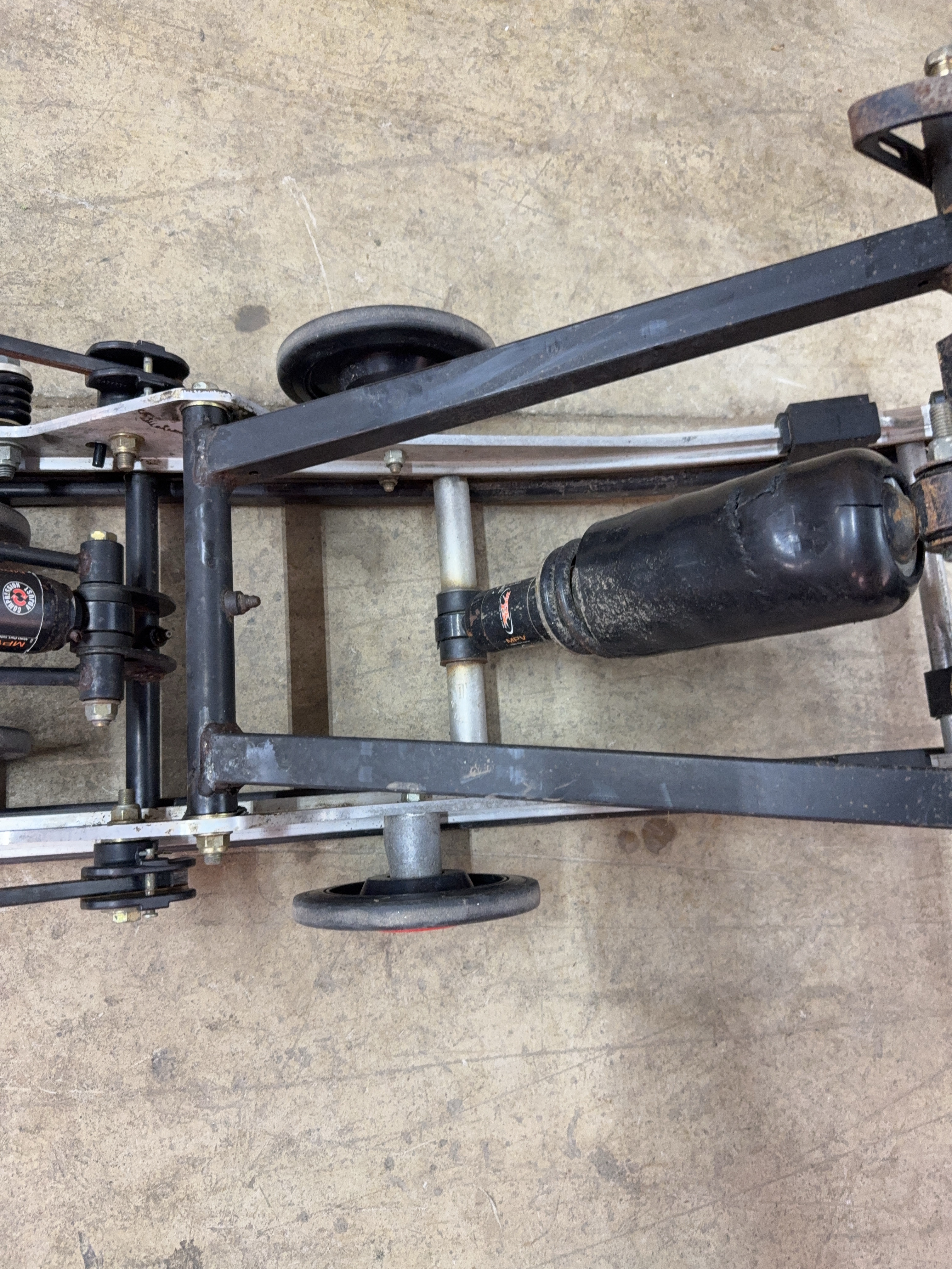Part photo 3